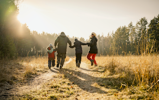How To Keep The Whole Family Motivated And Active This Winter